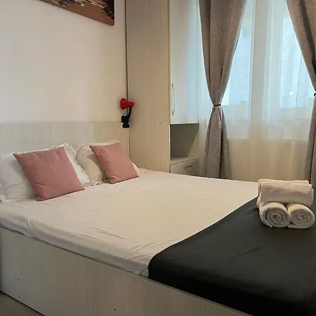 Happy Deluxe Summerland - Appartement Mamaia